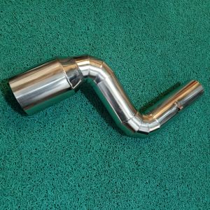Duke 200 -- Akrapovic 370mm fullsystem w/ Silencer