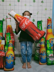 GẤU BÔNG CHAI BIA SIZE LỚN GỐI ÔM 3D CHAI BIA VẢI NHUNG MỀM MỊN GÒN MỀM