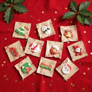 TX💓🧧🏮 แม่เหล็กติดตู้เย็นคริสต์มาสผสมเรซิน10ชิ้นซานตาคลอสตุ๊กตาหิมะของตกแต่งต้นคริสต์มาสในหลากหลายสไตล์สำหรับเป็นของขวัญ