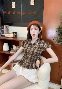 💰Mahaheng💰 เสื้อคอบัว แขนตุ๊กตา สม็อครอบเอว ทรงเข้ารูป ติดกระดุม ลายสก๊อต     #เสื้อคอบัว #เสื้อครอป #เสื้อเซิ้ต เหมาะกับสาวทุกหุ่น แมทช์ง่าย งานน่ารักมาก ใส่เที่ยวใส่ทำงานได้หมดค่า 💞