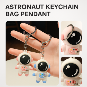 Exquisite car keychain astronaut bag pendant gift small cartoon keychain