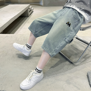 กางเกงยีนส์เด็กผู้ชาย กางเกงขาสั้นเด็ก การปักเทรนด์ เวอร์ชั่นเกาหลี กระเป๋าหลาย 【จัดส่งจากประเทศไทย】