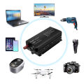 Gelombang sinus tulen LED Inverter 1000W /2600W Peak DC 12V ke AC 220V-240V dengan 2 port USB untuk kereta dan lori Camping Converter Adapter. 