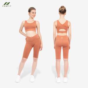 Set đồ tập yoga gym pilates thể thao nữ FANFIT FFSET001 - Áo bra cách điệu SBRT001 Quần lửng SHWT001