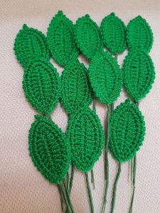 ใบกุหลาบ พรมมีลวด ใบไม้ ใบไม้พรม ใบไม้ 3 แปลงขนาด ใบไม้ประดิษฐ์ ใบไม้ที่ทราบจมูก ใบไม้ถักโครเชต์ ใบไม้ที่ตกแต่งงาน ใบไม้ DIY