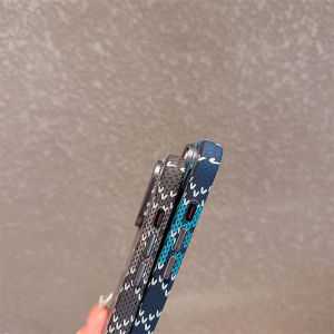 For iPhone 16 15 Pro Max 16Pro Magnetic Case Wireless Magnets Carbon Fiber Print Back Cover Camera Lens Protection Hard Pc Funda