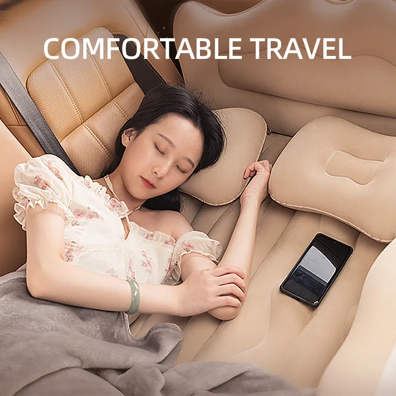 Inflatable bed outlet for hatchback car