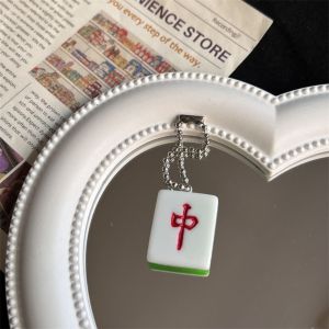 DRESSPLUS Traditional Mahjong Keychain Lucky Resin Chinese Style Pendant Mini Cute Mahjong Keyring Backpack Decor