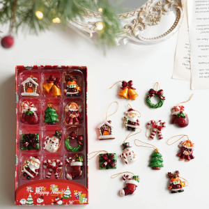 ERMENLED Resin Xmas Ornaments Candy Santa Motif Resin Charms Exquisite Snowman Design Tree Hanging Decor Tree Decoration