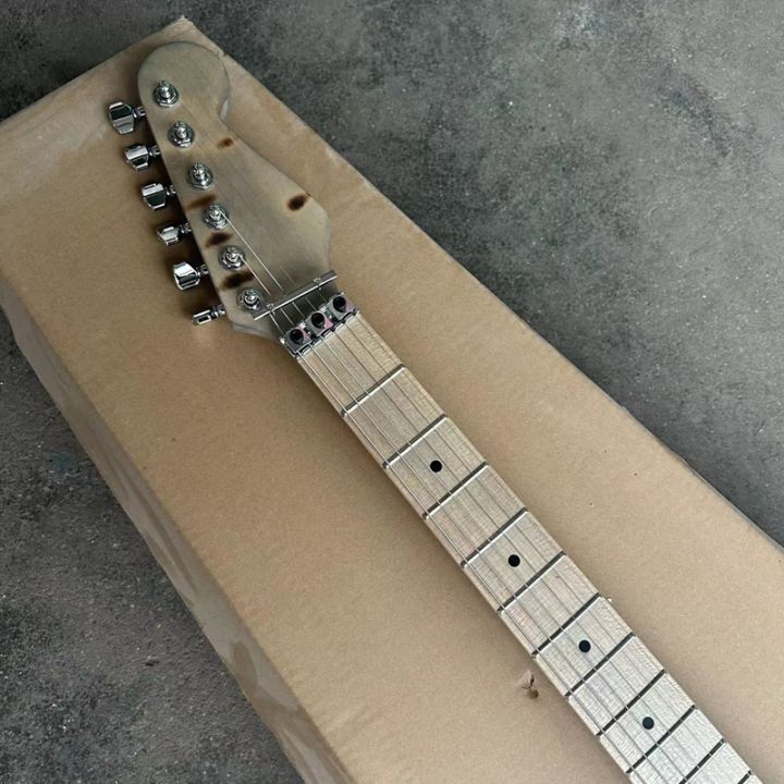 Relic%20Aged%20EVH%20Eddie%20Van%20Halen%20Wolf%20Guitar%20Music%20Man%20Ernie%20Ball%20Axis%20Smoke%20Hot%20Style%20Vintage%20Electric%20Guitar%20Professional%20Guitar%20-%20Image%204