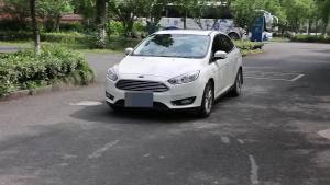 Car Air Pump Portable Mini Self Propelled Electric Tire Pump Air Pump Handheld Wireless Digital Display Charging Pump