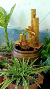 กังหันน้ำไม้ไผ่ 30x20x35cm พร้อมปั้ม🌿 กังหันทำจากไม้ไผ่ธรรมชาติ น้ำยังเป็นสัญลักษณ์ความมั่งคั่งและอุดมสมบูรณ์ 💧