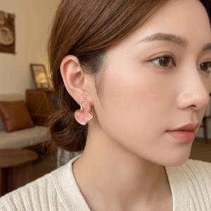 GENENIC Minimalist Cloud Stud Earring Simple Design Oil Dripping Artistic Abstract Ear Jewelry New Temperament Style Irregular Earring Party Gift