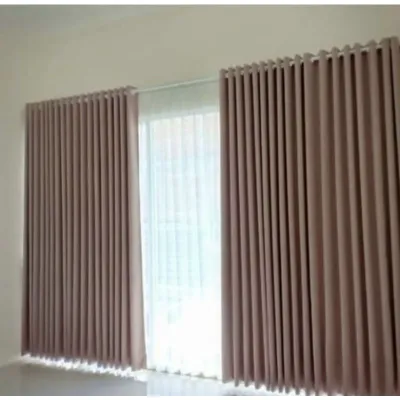 Gorden Jendela Besar /Jumbo Lebar 3 meter tinggi 27 meter bahan blackout Polos doof