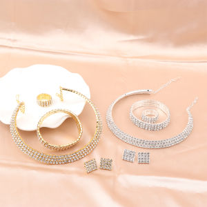 Hmeme ชุดเครื่องประดับเจ้าสาว4ชิ้น เซ็ตชุดต่างหูแหวนกำไลสร้อยคอหรูหรางดงามสุดๆเครื่องประดับแฟชั่นแวววาวของขวัญงานปาร์ตี้