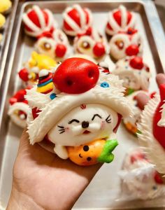 Bánh bao phô mai tạo hình lân sư rồng các loại mẫu mã đa dạng nhân bánh đủ vị