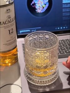 Rotating Whiskey Glass with Glowing Base Spinning Crystal Tumbler for Home