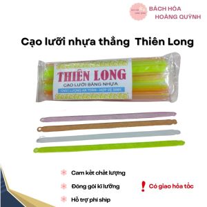 Một bịch que cạo lưỡi nhựa hiệu Thiên Long