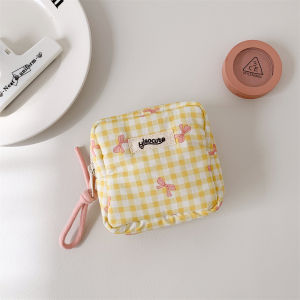 Korean-style small checkered makeup bag simple square Bluetooth earphone bag lipstick bag girls cosmetics organizer storage bag