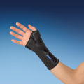 MEDIROYAL VENTUS™ POLLUS SHORT WRIST SUPPORT (*BLACK). 