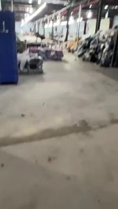 ผ้าไหมเย็น t ผู้ชาย เสื้อแขนสั้นใหม่ ฤดูร้อน บาง แห้งเร็ว ระบายอากาศได้ดี ทรงหลวม