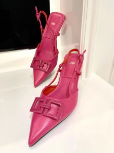 Sepatu Heels Zr Shoes: Pilihan Elegan & Nyaman