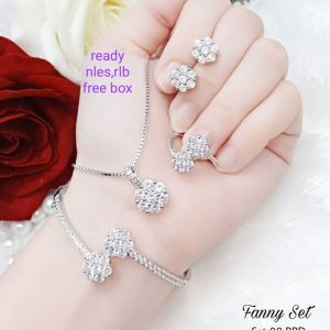 set perhiasan Permata Silver cantik Mewah tidak gampang luntur tidak gampang hitam