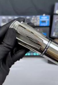 RAYHAYES Professional Wireless Microphone Rechargeable Dynamic Microphone For Videoke