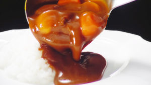 S&B Golden Curry (35 spices) curry sauce 198g - 220g  | เครื่องแกงกะหรี่ก้อน ญี่ปุ่น โกลเด้น กึ่งสำเร็จ | (มีแบ่งครึ่งกล่อง Half Box) ก้อนแกงกะหรี่