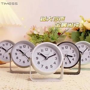 xpkQ Metal Alarm Clock with Night Light Snooze Mode Children Students Study Wake Up Forcefully Beside Alarm Clocks Watch 4P6B8