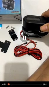 Voltmeter 4 In 1 Dengan 2 Charger Usb / Jam Digital / Tombol On / Pemantik Rokok / Socket Lighter Cigarettes