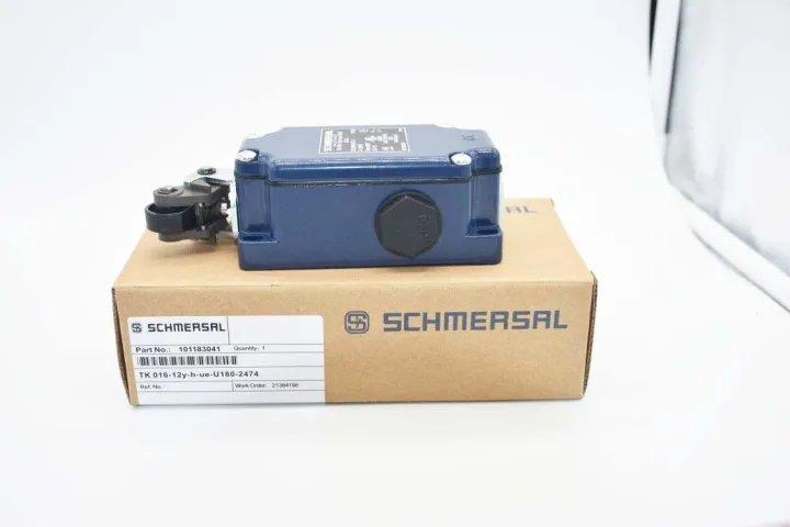 Smythe%20travel%20switch%20TK016-12Y-H-UE-2474TK016-12Y-H-UE-U180-2474%20-%20Image%202