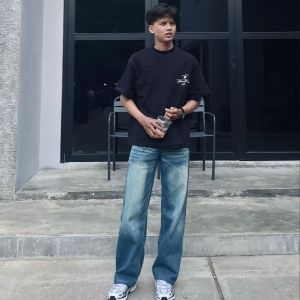 Celana Jeans Kulot Baggy Pants Pria Gombrong Loose-fitting Y2K Shabby Chic Biru Hitam