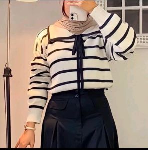 Atasan Wanita Rajut Motif Garis Kerah Lucu Bahan Rajut Adem Best Seller