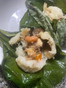 XÔI GÀ LÁ SEN- DIMSUM HONGKONG 500g ( GIAO KHU VỰC NỘI THÀNH HCM)