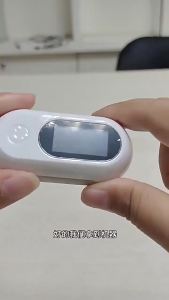 กล้องแอคชั่นนิ้วหัวแม่มือ vlog กล้องสัตว์เลี้ยงสำหรับวิ่งและปีนป่ายกลางแจ้ง บันทึก HD