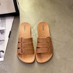 Free Shipping Summer WomenS Outdoor Slippers New Fashion Style Single-Strap Flat Sandals Suitable For Students Beach And Casual Wear