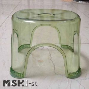 Bangku Kecil Anti Slip Transparan Praktis dan Nyaman Bangku Jengkok Plastik Kuat Bangku Kamar Mandi Ruang Tamu Kamar Tidur