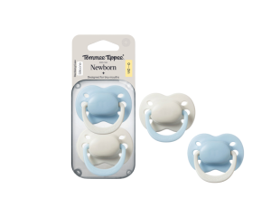 Ty Ngậm Sơ Sinh Newborn Cho Bé Tommee Tippee 0-2 Tháng (Vỉ Đôi)