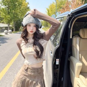 🍒🍒🍒ÁO THUN NỮ CROPTOP TAY DÀI PHỐI MÀU BE IN HÌNH MÈO CƯNG CH11