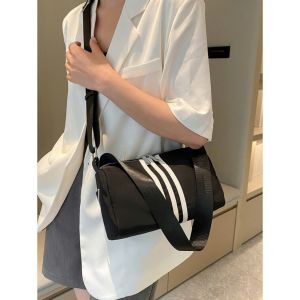 Túi Đeo Chéo Mini Chống Nước Nam Nữ – Túi Đeo Ngực Thể Thao Hàn Quốc Túi Bao Tử Nhỏ Gọn Đựng Điện Thoại Đi Chơi