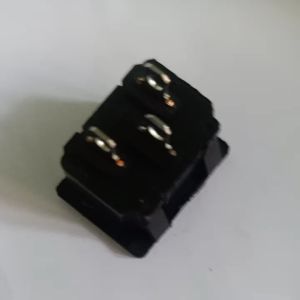 Giắc cắm sạc bình điện Dudaco