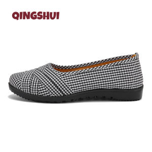 QINGSHUI Sepatu datar kasual wanita. Sepatu pantofel fashion wanita. Slip on wanita gaya Korea. Sepatu jalan wanita yang nyaman
