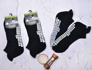 Socksy ถุงเท้าฟุตบอลกันลื่น ผ้าหนานุ่ม ใส่เล่นกีฬา ออกกำลังกาย ข้อสั้น/ข้อกลาง/ข้อยาว แพ็ค 1 คู่