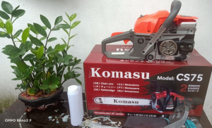 Máy Cưa Xích Chạy Xăng KOMASU Nhật Bản máy cưa gia đình công suất mạnh mẽ Chất Lượng hàng đầu