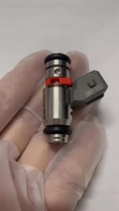 Đầu phun nhiên liệu OEM IWP182 cho Piaggi-o Giler-a Ves-pa PI8732885 GTS250 300 IWP 182 IWP182