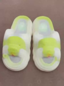 2026 Cute Cartoon Home Linen Slippers For Men And Women Couples Indoor Non-Slip Thick-Soled Sandals