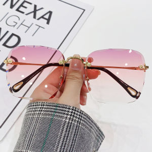 แฟชั่น ป้องกันรังสียูวี แว่นกันแดดโพลาไรซ์ ย้อนยุค กรอบสี่เหลี่ยม แว่นตาสำหรับผู้หญิงและผู้ชาย