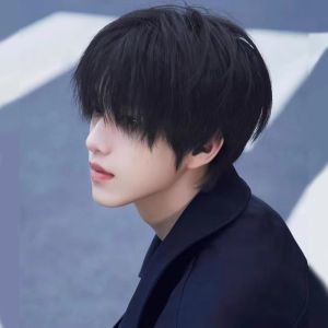 Wig mens short hair Korean version handsome mens hairstyle cos juvenile feeling dk Internet celebrity fashion natural full head cover