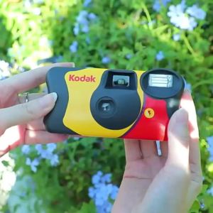 Kodak Single Use One Time Film Camera 27/39 Exposure Photos (Daylight / HD Power Flash / FunSaver)